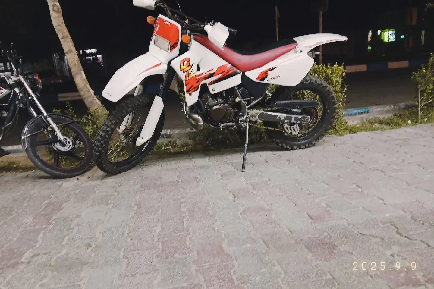 موتور|موتورسیکلت|فاروج, |دیوار