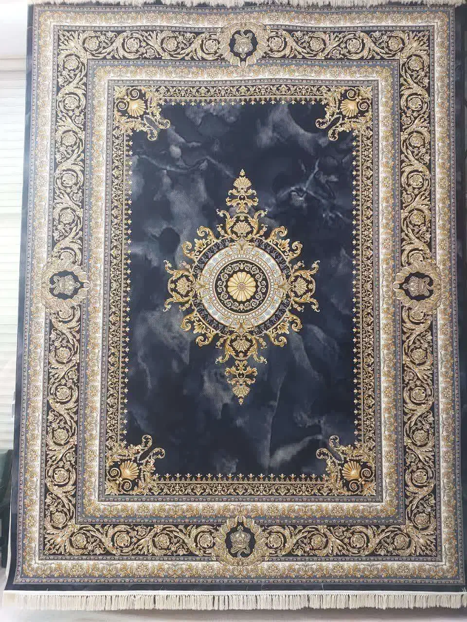 فروش فرش 6 متره زیر قیمت بازار|فرش|سمنان, |دیوار