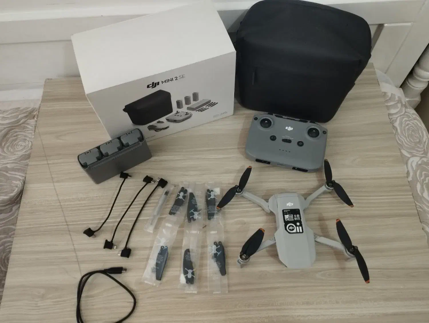 پهبادdji mini2seکمبو|دوربین عکاسی و فیلم‌برداری|تهران, پونک|دیوار