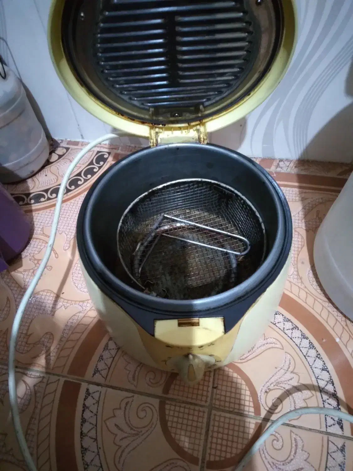 سلام سرخ کن|اجاق گاز و لوازم برقی پخت‌وپز|اهواز, منبع اب|دیوار