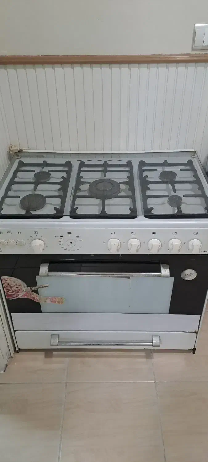 گاز ۵ شعله طرح فر گلین|اجاق گاز و لوازم برقی پخت‌وپز|گنبد کاووس, |دیوار