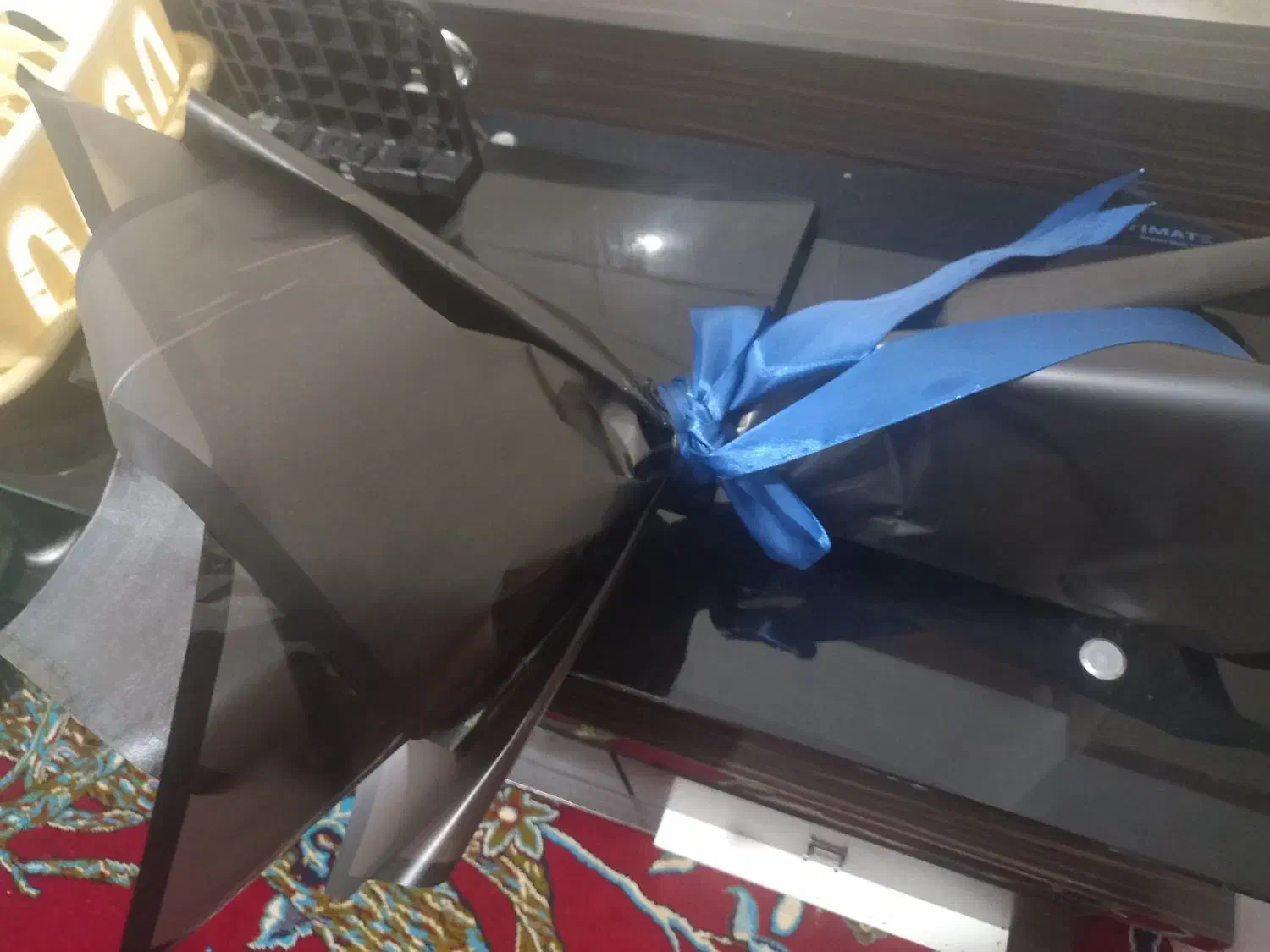 دسته گل آبی|گل مصنوعی|الیگودرز, |دیوار