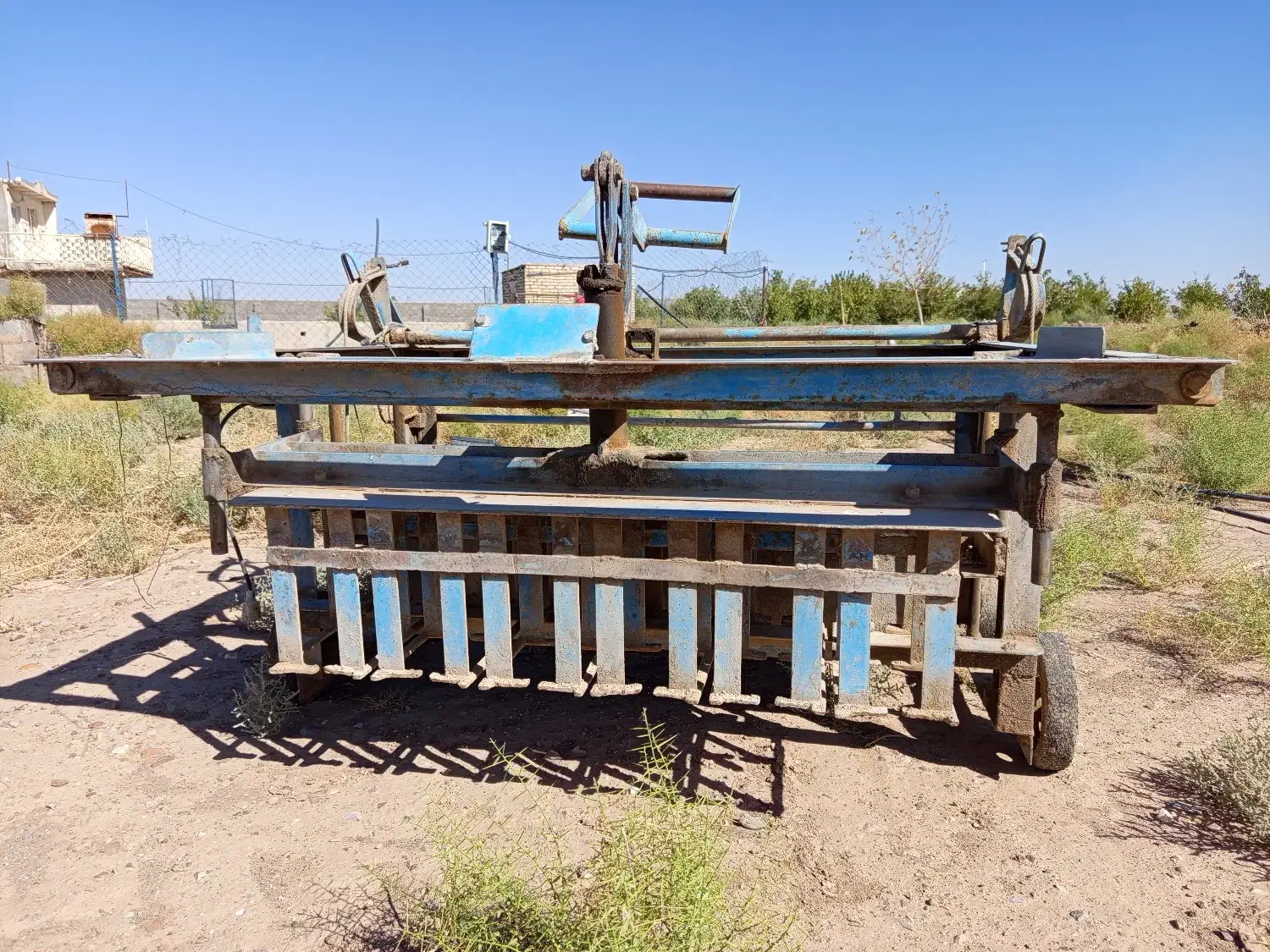 فروش دستگاه بلوکه زنی|ماشین‌آلات صنعتی|بیرجند, |دیوار