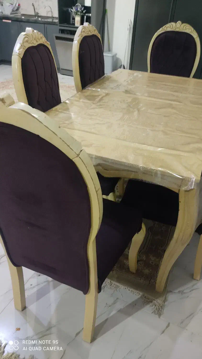 میز نهار خوری ۶نفره|میز و صندلی غذاخوری|رشت, باهنر|دیوار