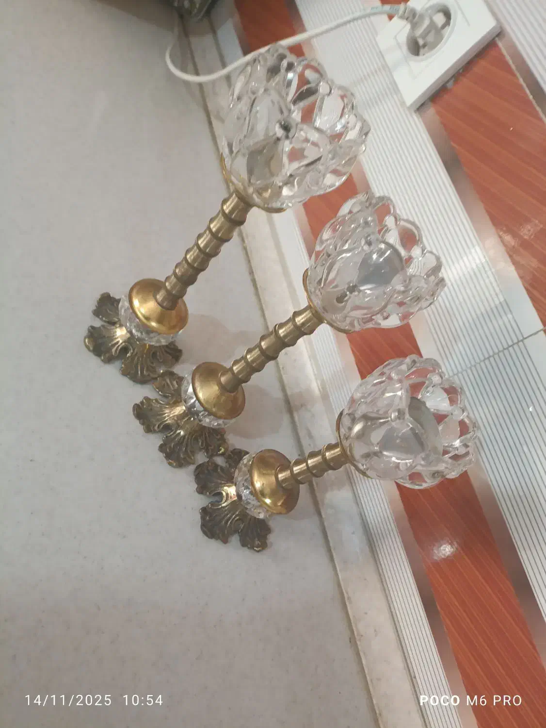 شمعدانی برنز|لوستر و چراغ آویز|ساوه, |دیوار