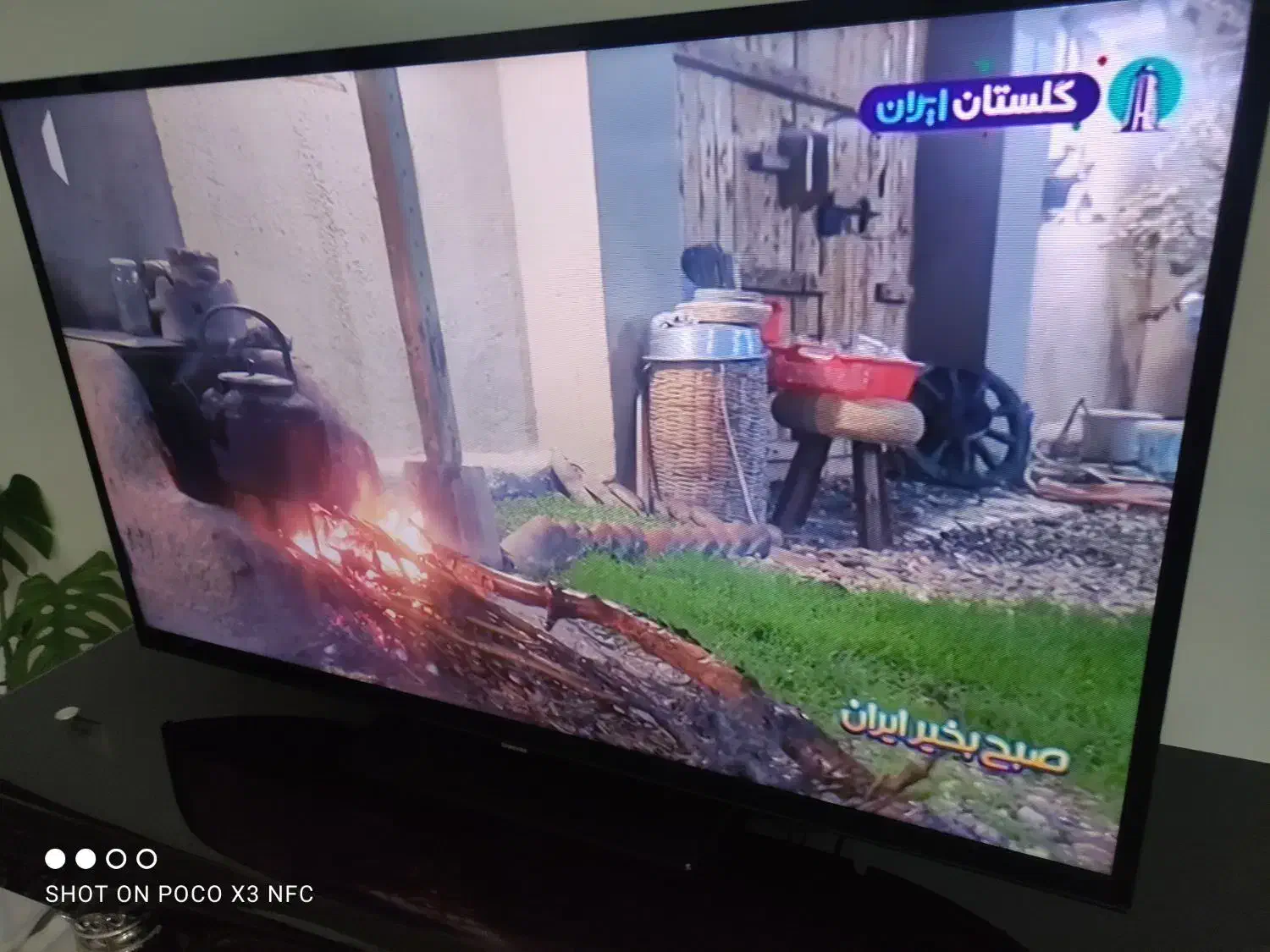 تلوزیون سامسونگ اصلی ۴۲اینچ|تلویزیون و پروژکتور|گلبهار, شهر جدید گلبهار|دیوار