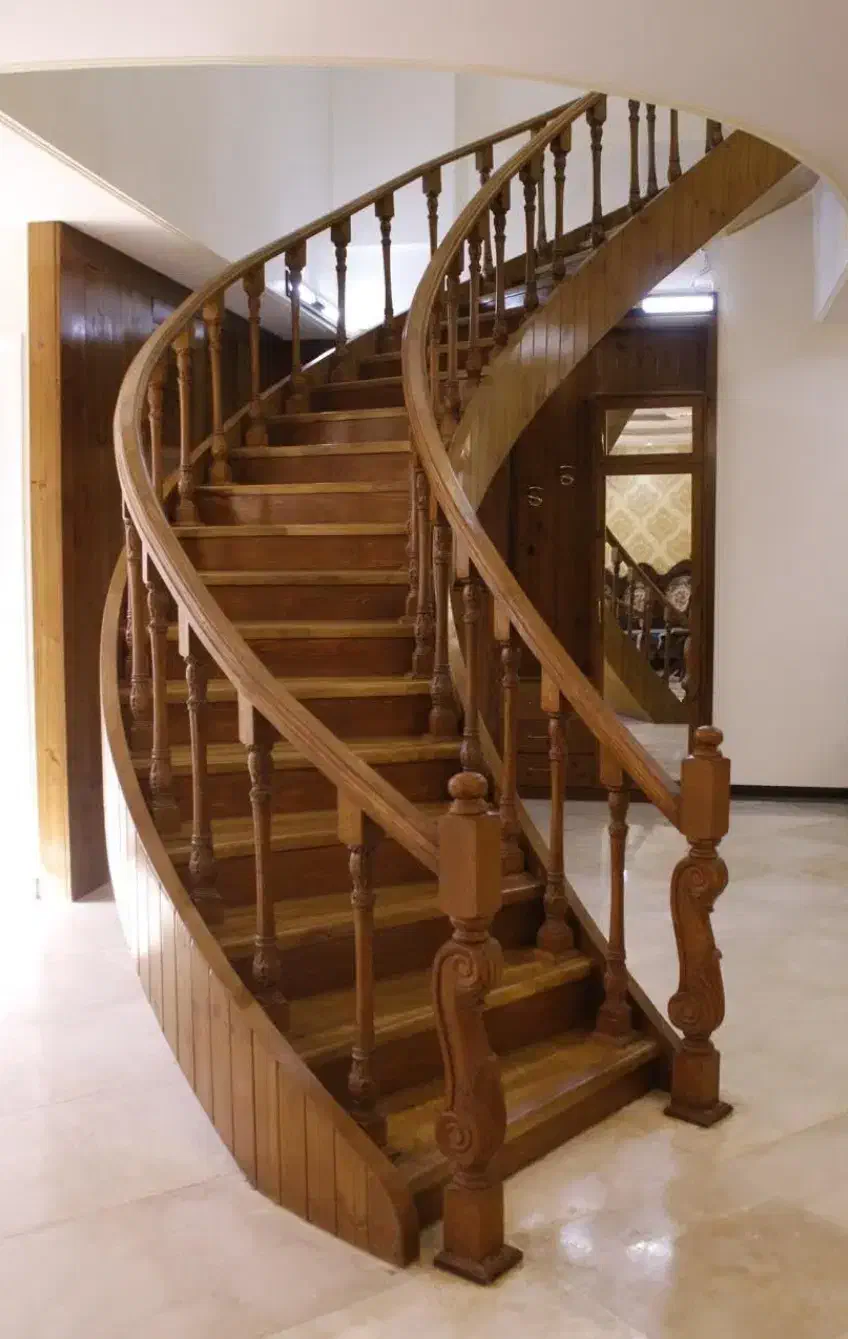 اجرای انواع پله گرد و درب اتاق|خدمات پیشه و مهارت|اردبیل, |دیوار