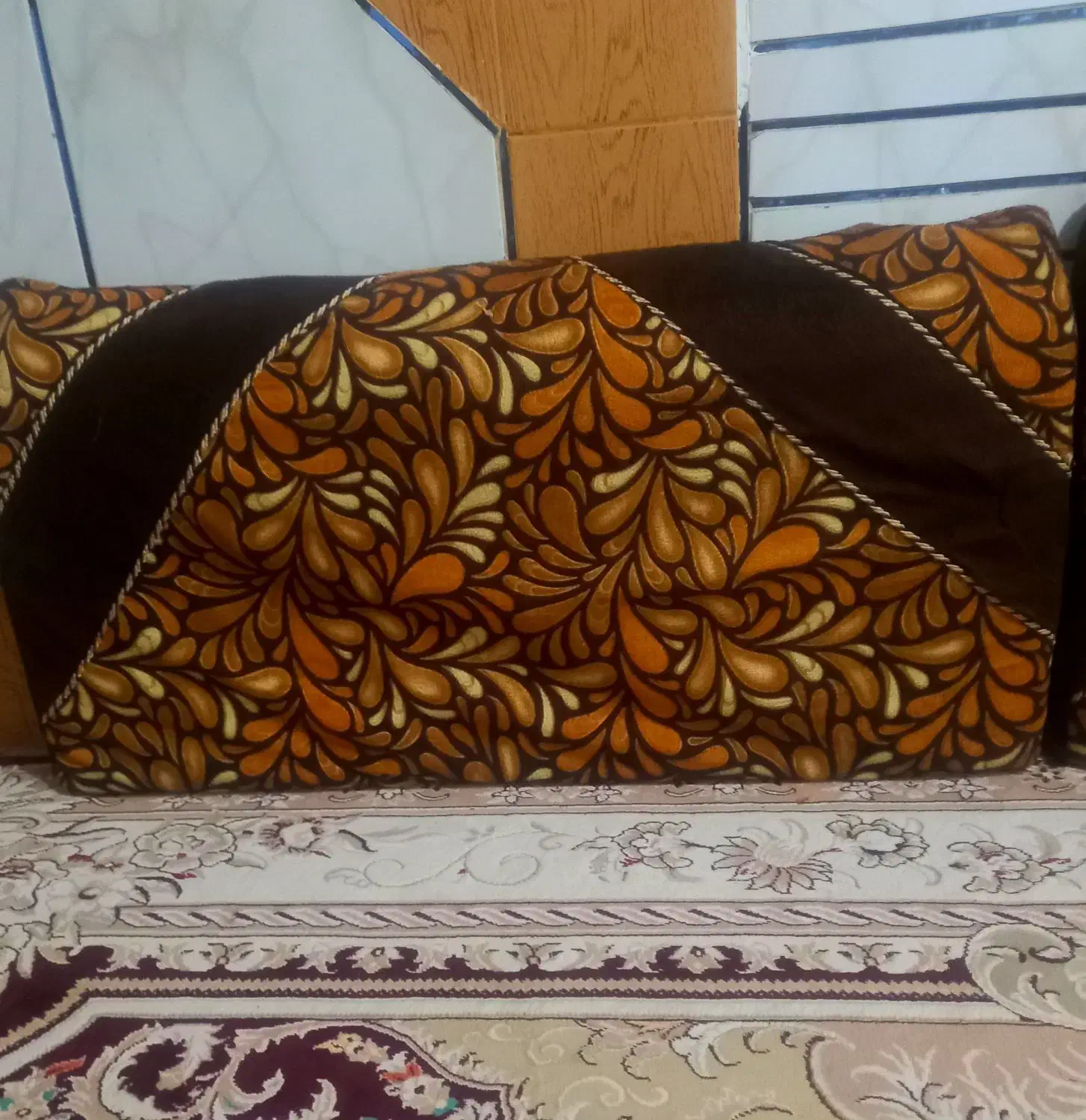 پُشتی|پشتی|لردگان, |دیوار