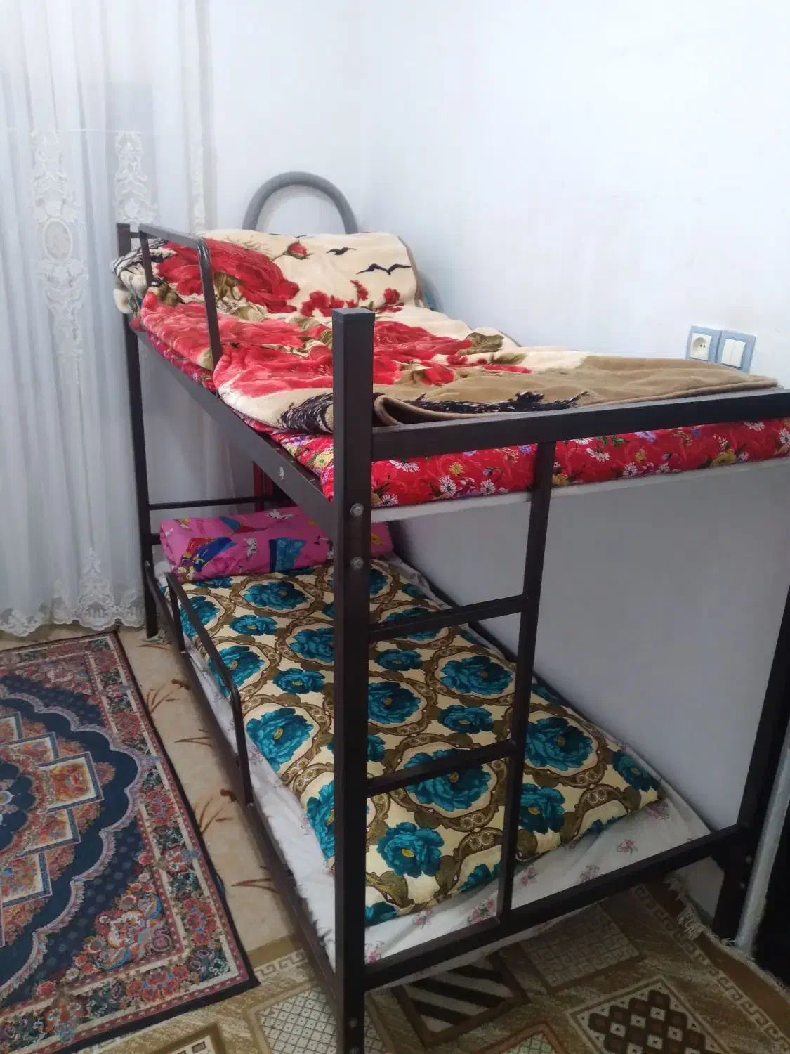 دوطبقه تخت|تخت و سرویس خواب|مشگین شهر, |دیوار