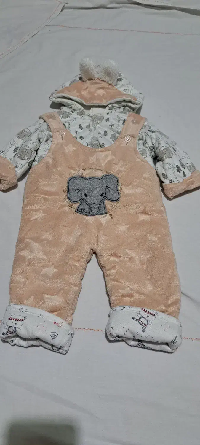 سرهمی بچه یانوزاد|کفش و لباس بچه|سنندج, |دیوار