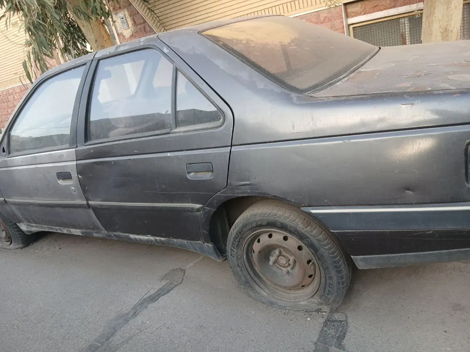 ۴۰۵ نوک مدادی|خودرو سواری و وانت|قم, هفت تیر|دیوار