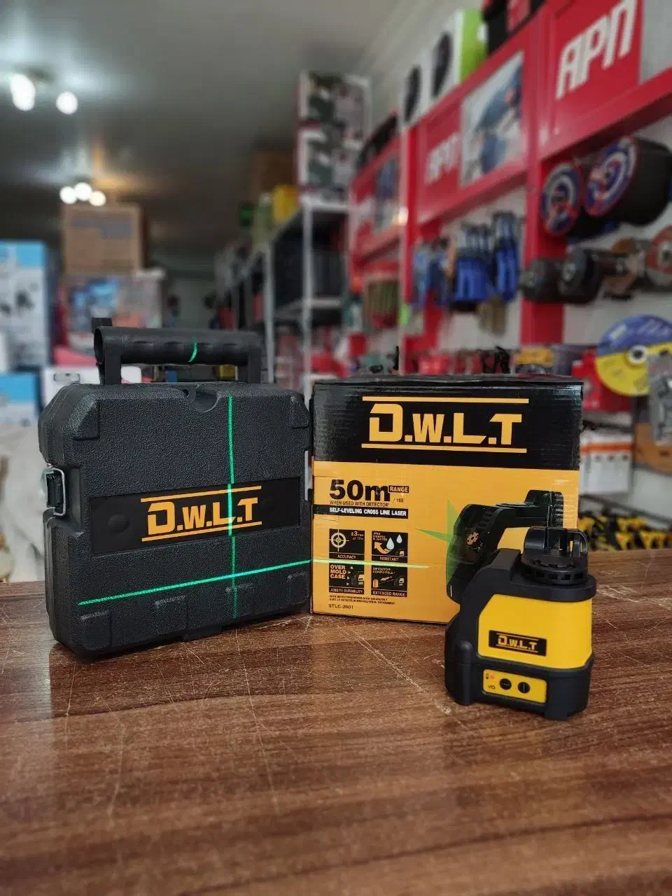 تراز لیزری نور سبز 50 متری طرح دیوالت|ابزارآلات|ارومیه, |دیوار