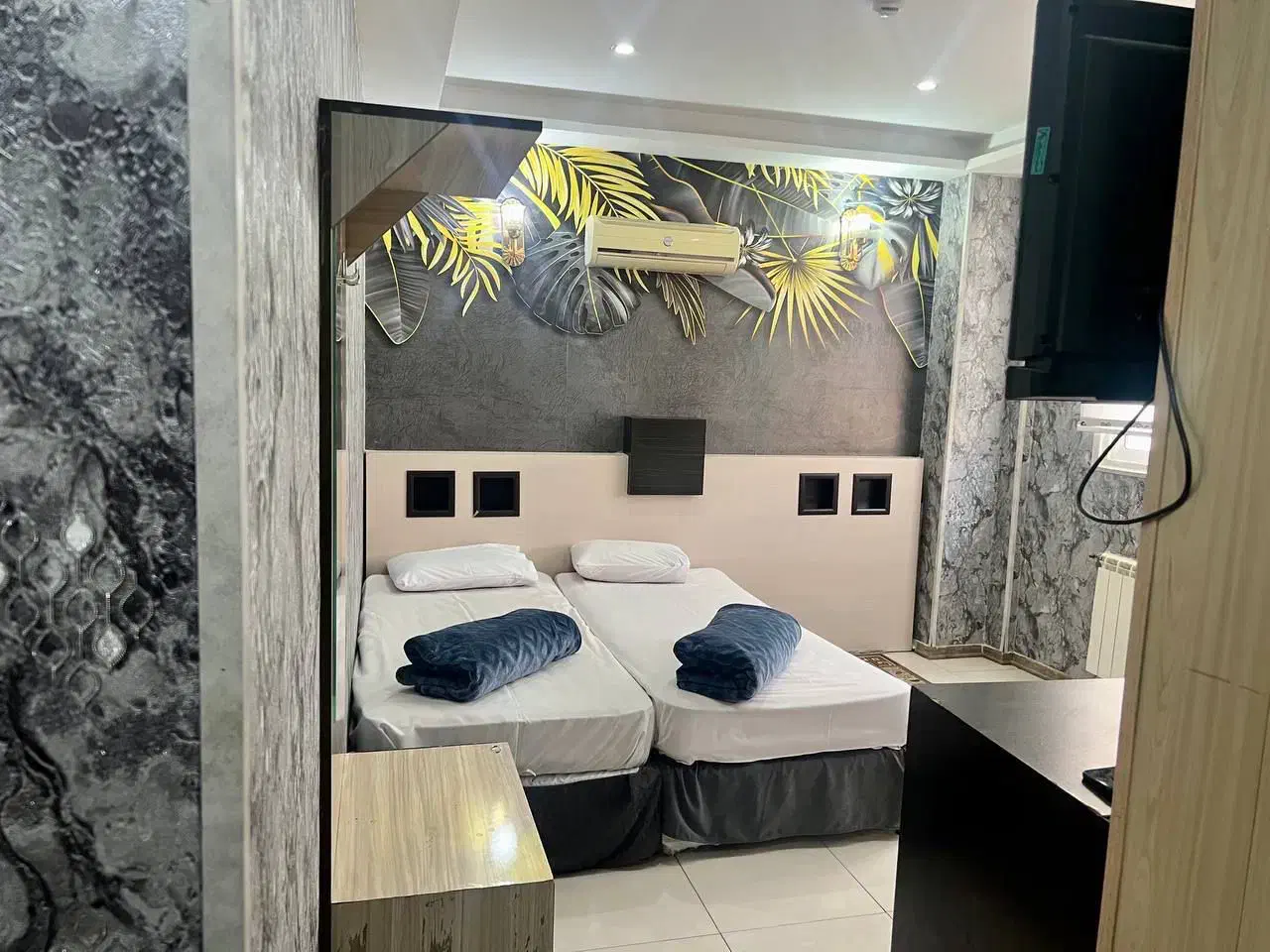 رزرو هتل‌های مشهد|تور و چارتر|تهران, جوادیه|دیوار