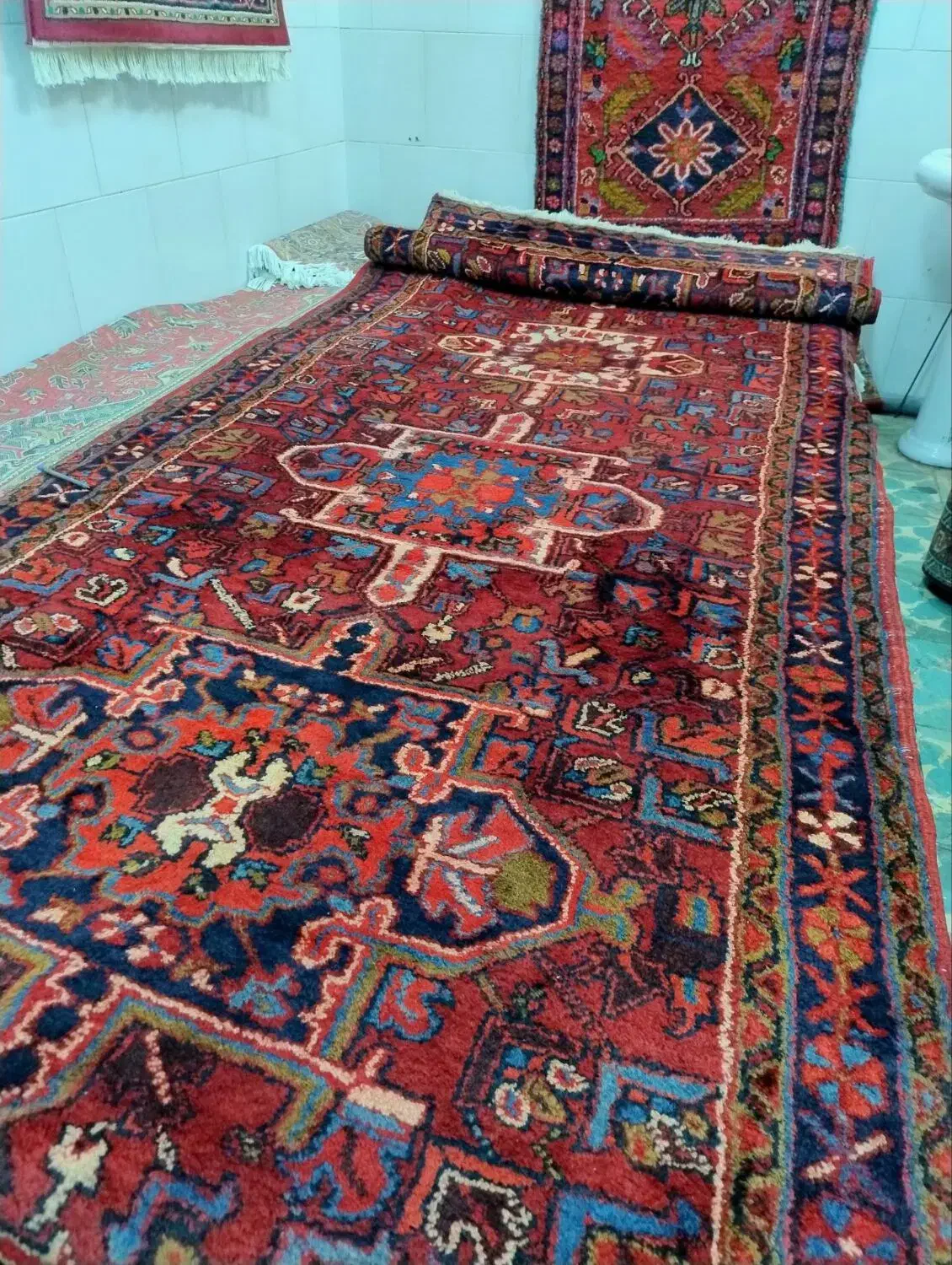 کناره ۱۴۰در۴/۸۰سالم وتمیز|فرش|تبریز, |دیوار