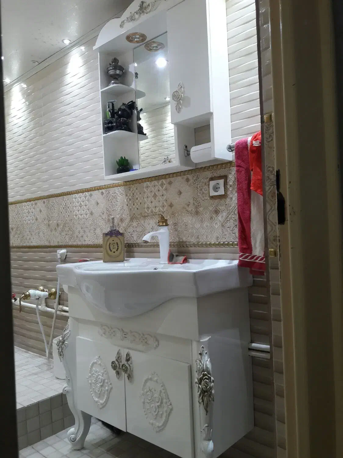 روشویی|لوازم سرویس بهداشتی|نیشابور, دهنو|دیوار