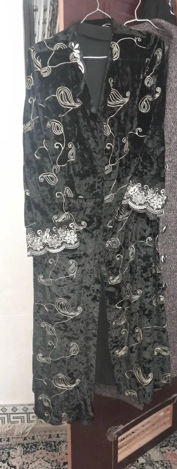 مانتو.پالتو|لباس|قوچان, |دیوار