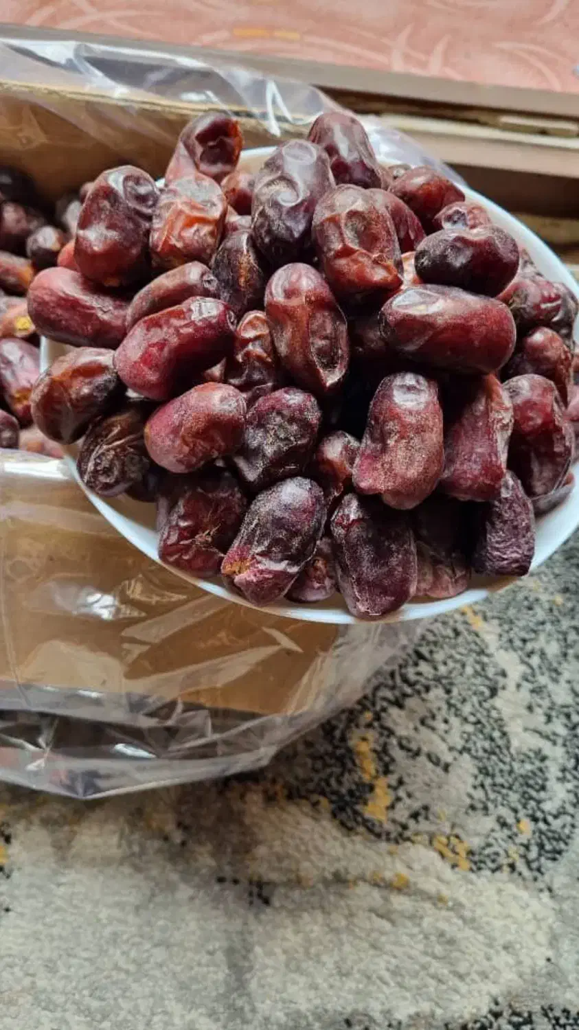 خرمای مضافتی بم|خوردنی و آشامیدنی|قم, علی آباد|دیوار