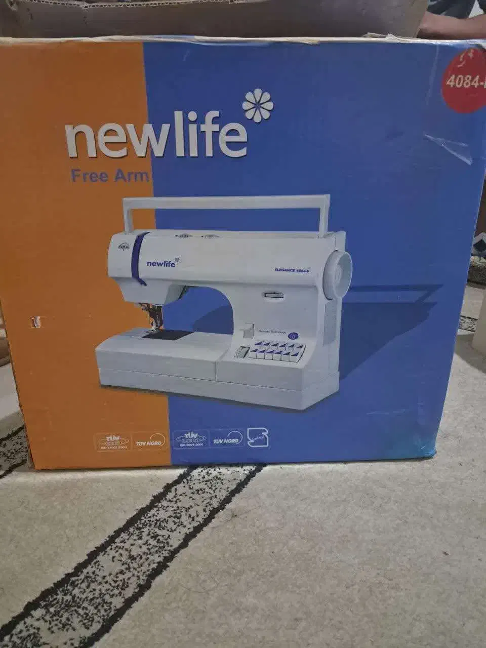 چرخ خیاطی نیولایف|چرخ خیاطی و ریسندگی|اصفهان, هزارجریب|دیوار