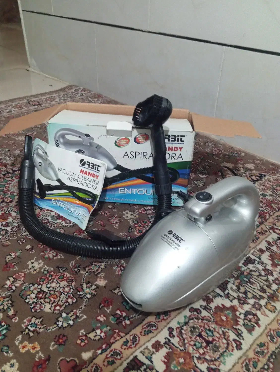جارو برقی ماشین|جاروبرقی، جارو شارژی، بخارشو|شیراز, سینما سعدی|دیوار