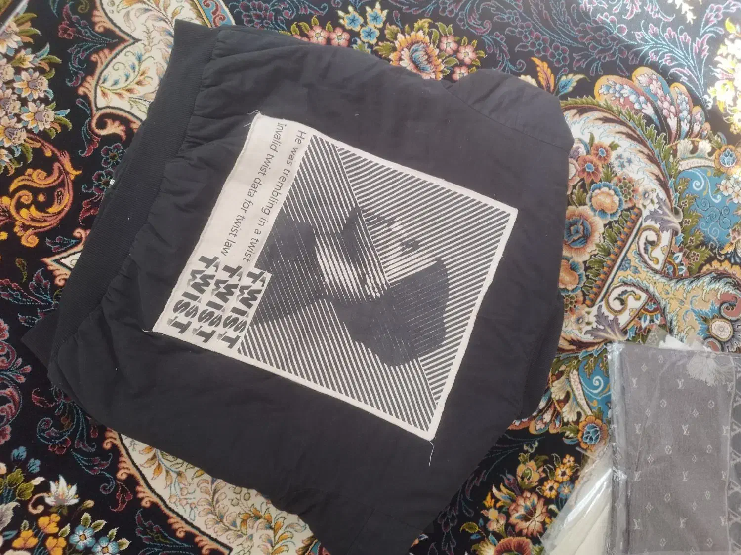 کاپشن خلبانی|لباس|شیراز, تحویلی|دیوار