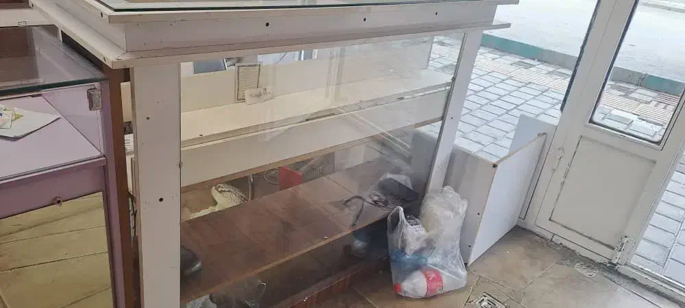 میز پیشخوان و مانکن|فروشگاه و مغازه|همدان, |دیوار