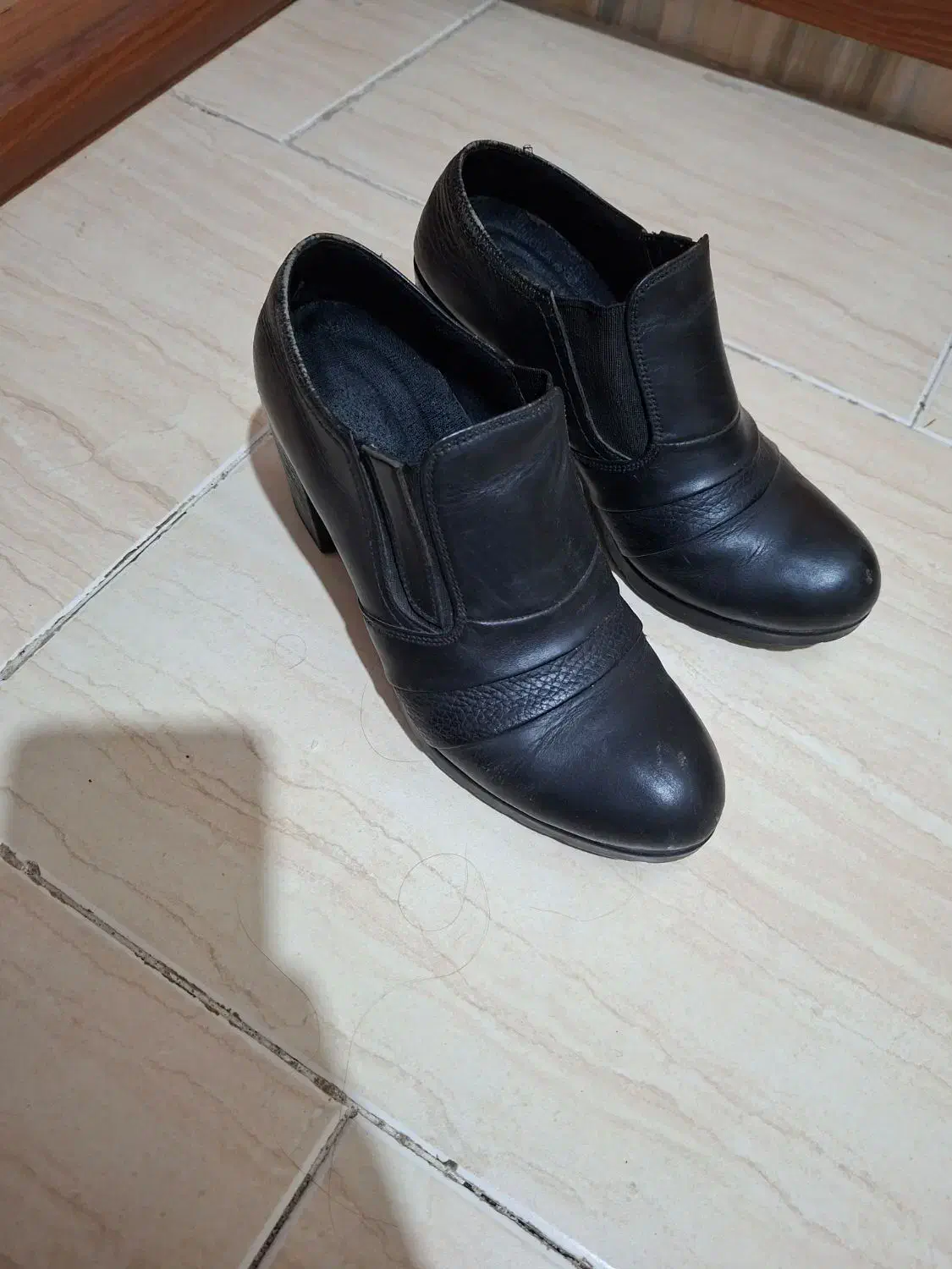 فوری|کیف، کفش، کمربند|بندر انزلی, آذربایجان|دیوار