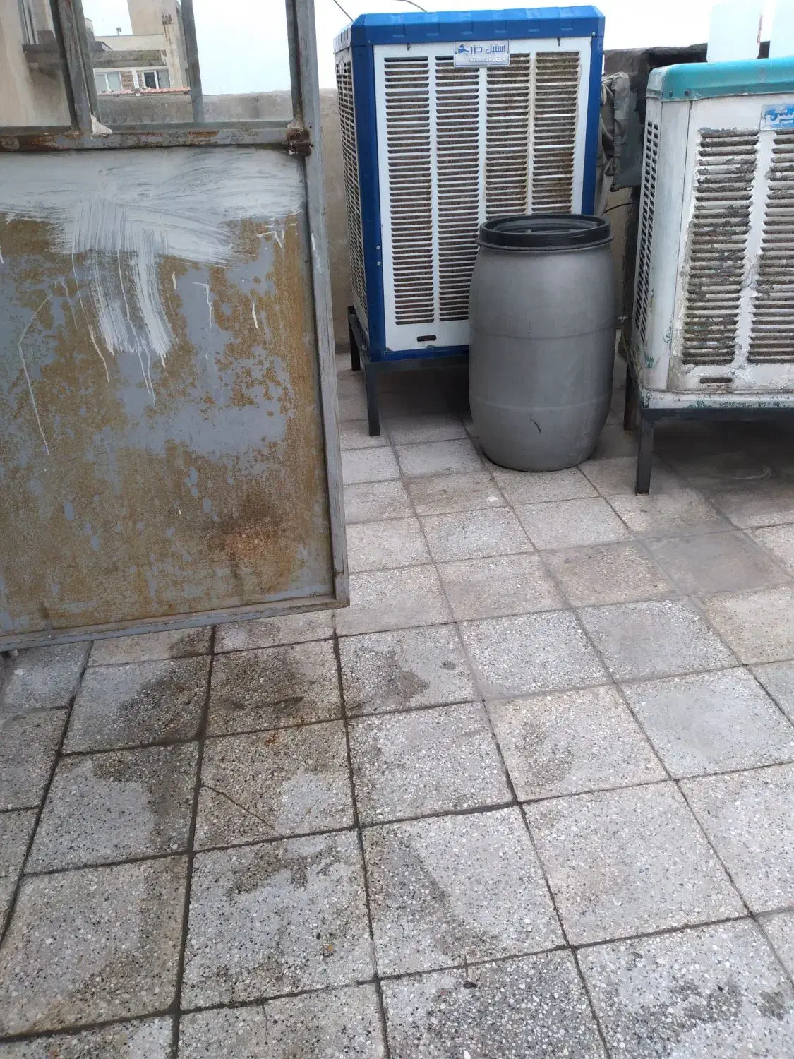 اجاره،دو طبقه ۴۰ متری با پشت بام و اتاق در پشت بام