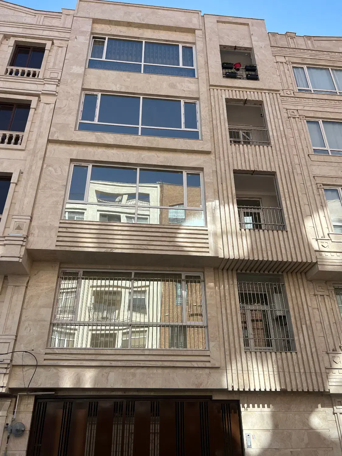 ملاصدرا شمالی ۱۳۰ متر ۳ خواب جنوبی نوساز صفر|فروش آپارتمان|قزوین, |دیوار