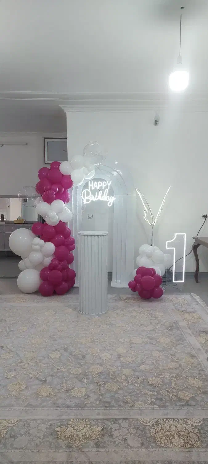 بادکنک آرایی و گلارایی آویا بالن|خدمات پذیرایی، مراسم|زاهدان, |دیوار