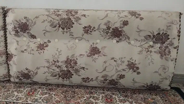 پشتی سالم|پشتی|سنندج, |دیوار