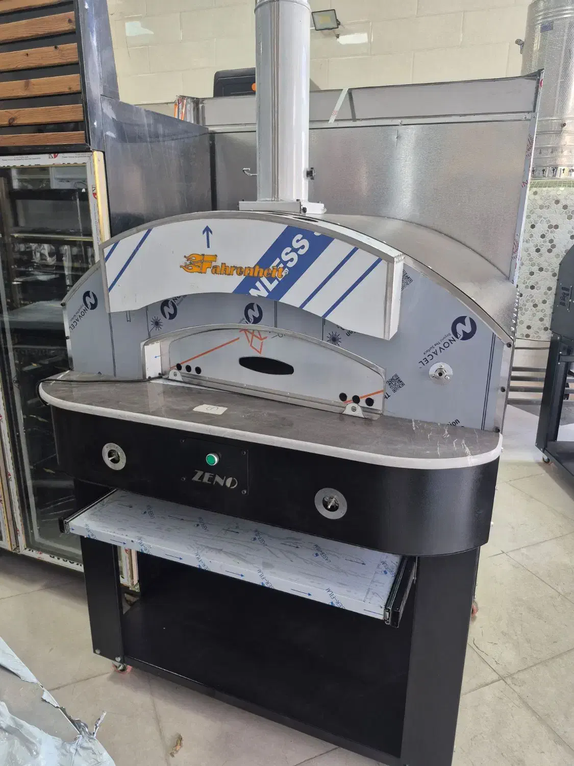 فر ایتالیایی|کافی‌شاپ و رستوران|یزد, |دیوار