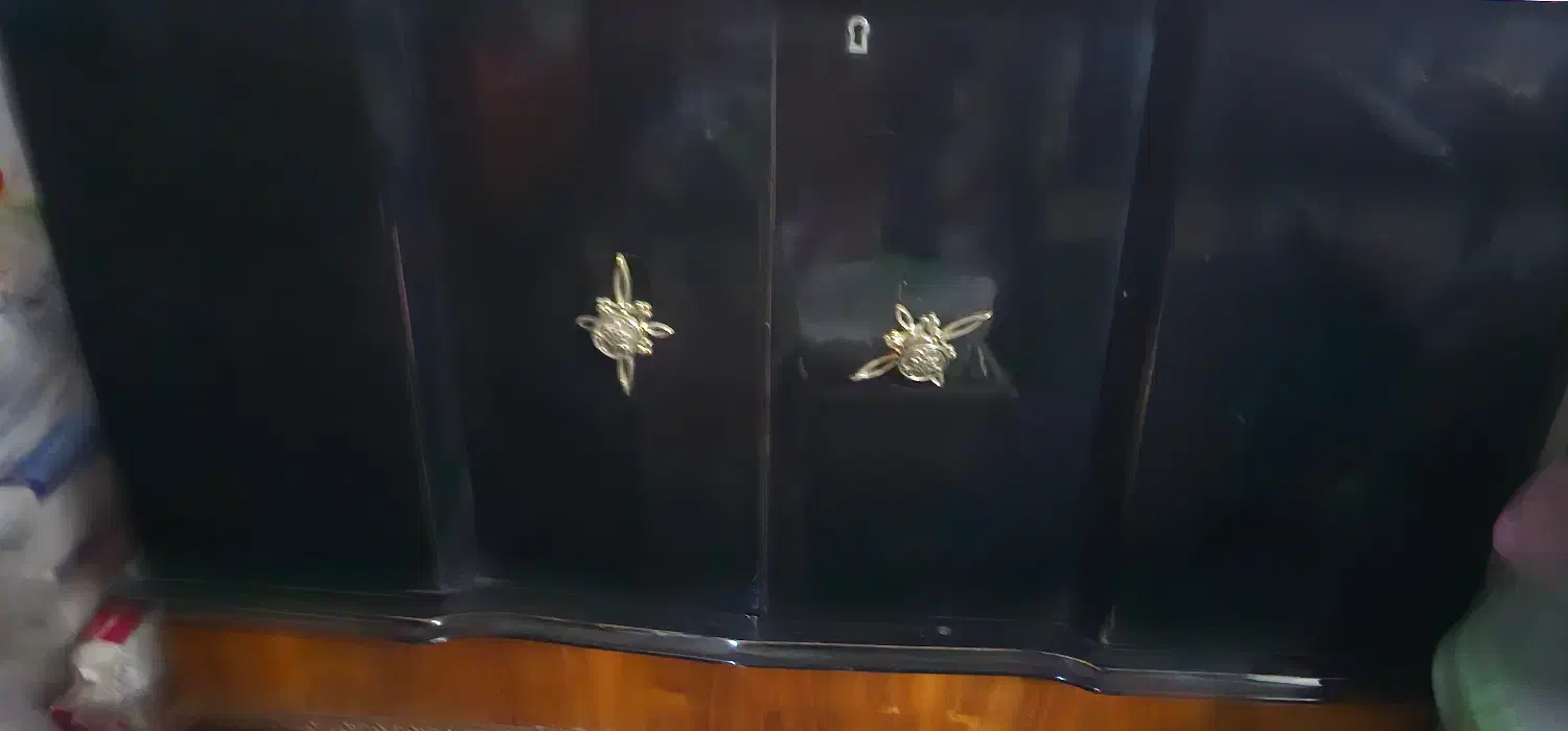 کمد تلویزیون قدیمی|میز تلویزیون|فولادشهر, A6|دیوار