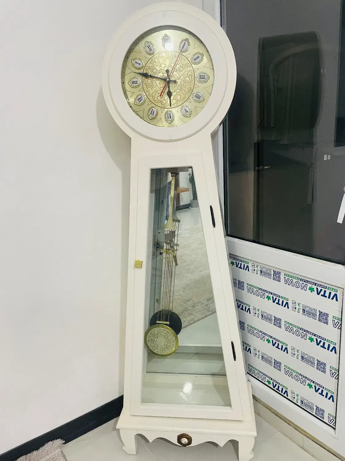 ساعت ایستاده در حد نو بدون آسیب|صنایع دستی و سایر لوازم تزئینی|بندرعباس, |دیوار