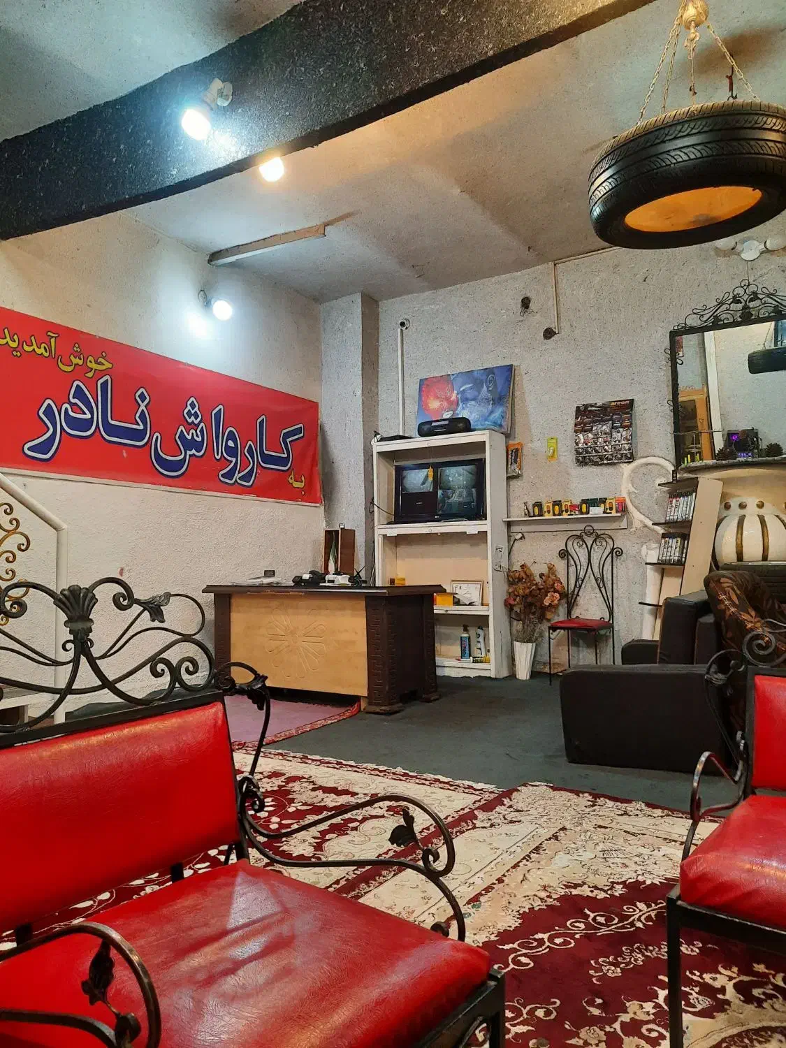 منشی خانم کارواش|استخدام اداری و مدیریت|کرج, چمران|دیوار