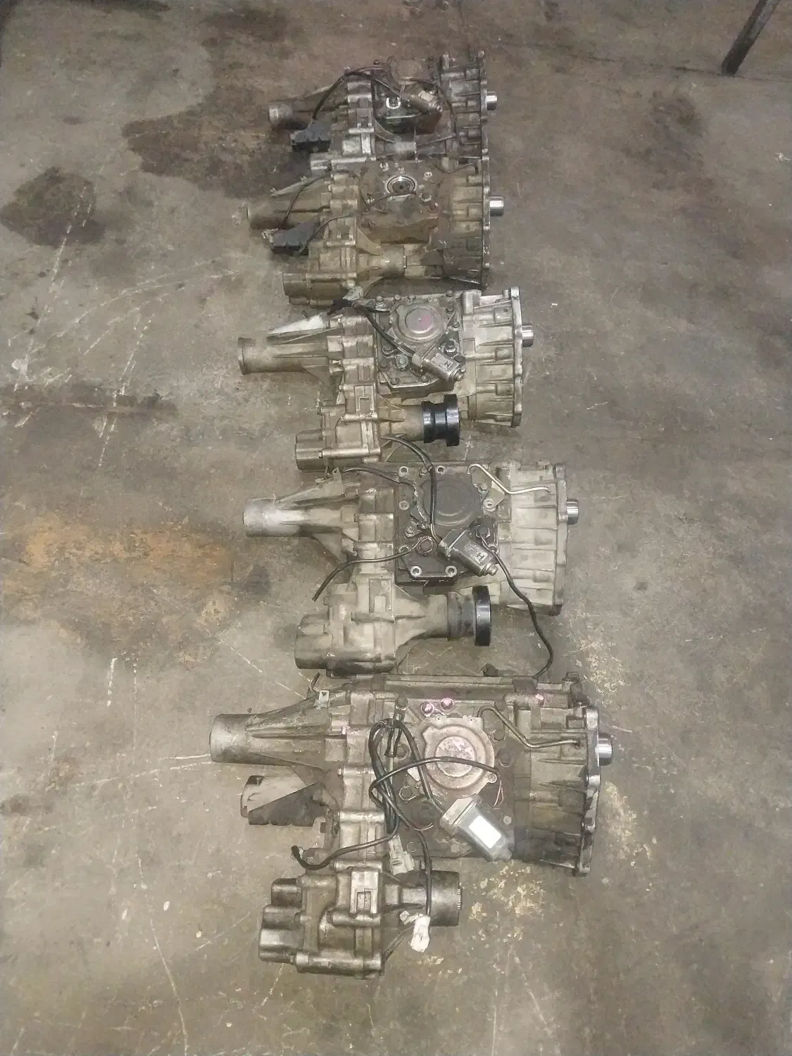 فروش ترانسفر جلو دیفرانسیل مورانو سانتافه اسپورتیج|قطعات یدکی و لوازم جانبی|تهران, کیانشهر|دیوار