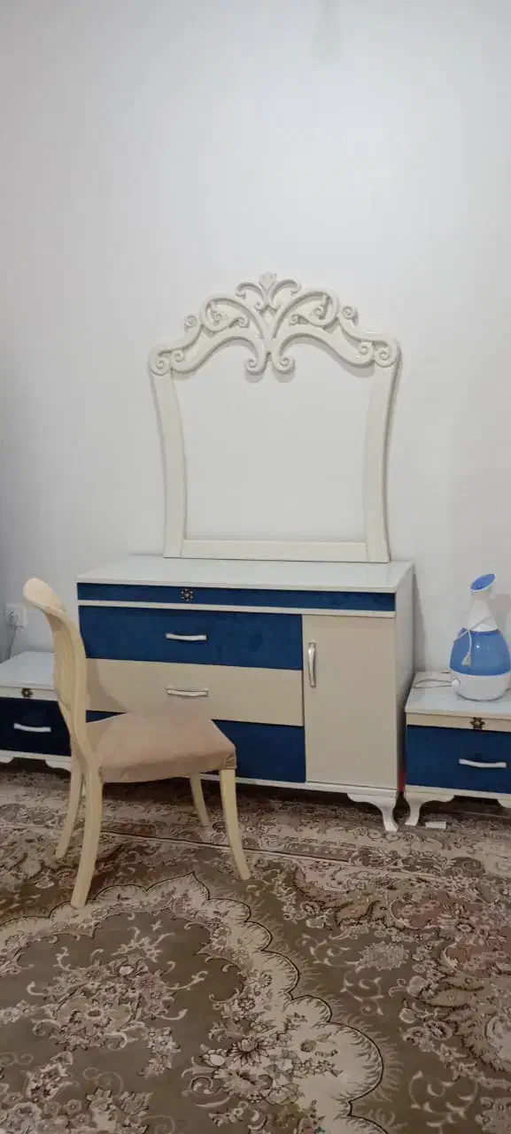 یک عدد سرویس خواب دونفره|تخت و سرویس خواب|مسجد سلیمان, |دیوار