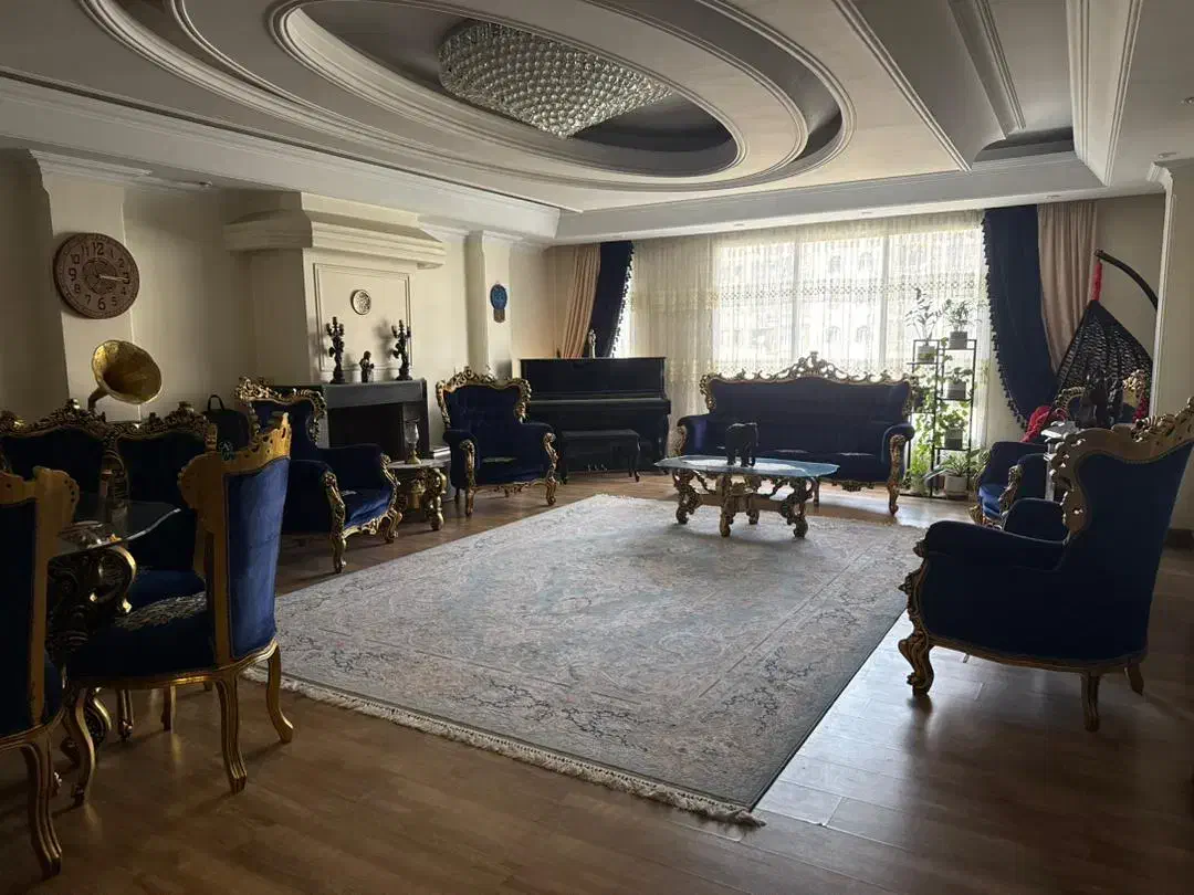 ۱۸۰ متر تاپ لوکیشن سنبل  سرمایه گذاری|فروش آپارتمان|تهران, فرمانیه|دیوار