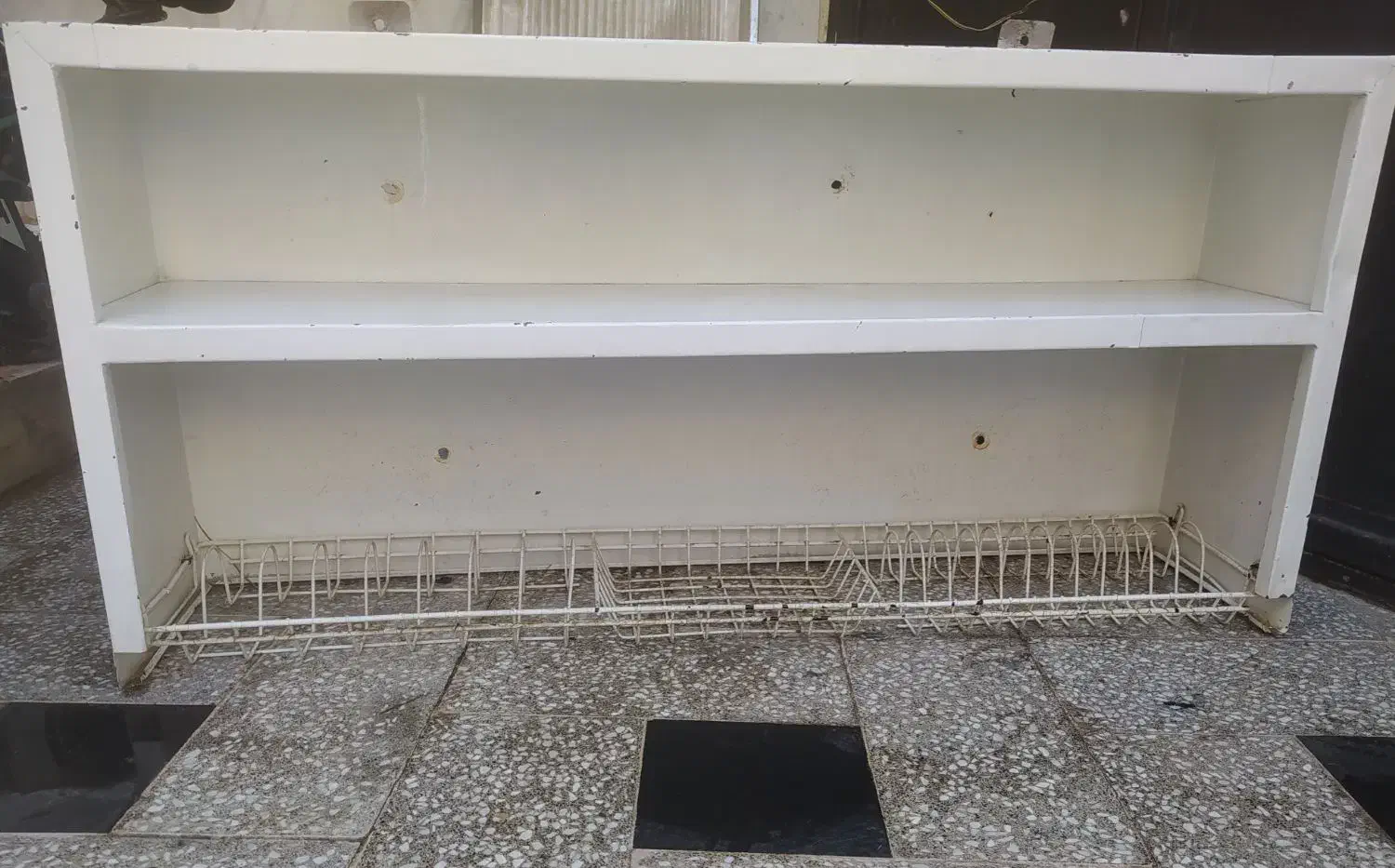 آبچکان|آبچکان و نظمدهنده ظروف|قم, شاه احمد قاسم|دیوار