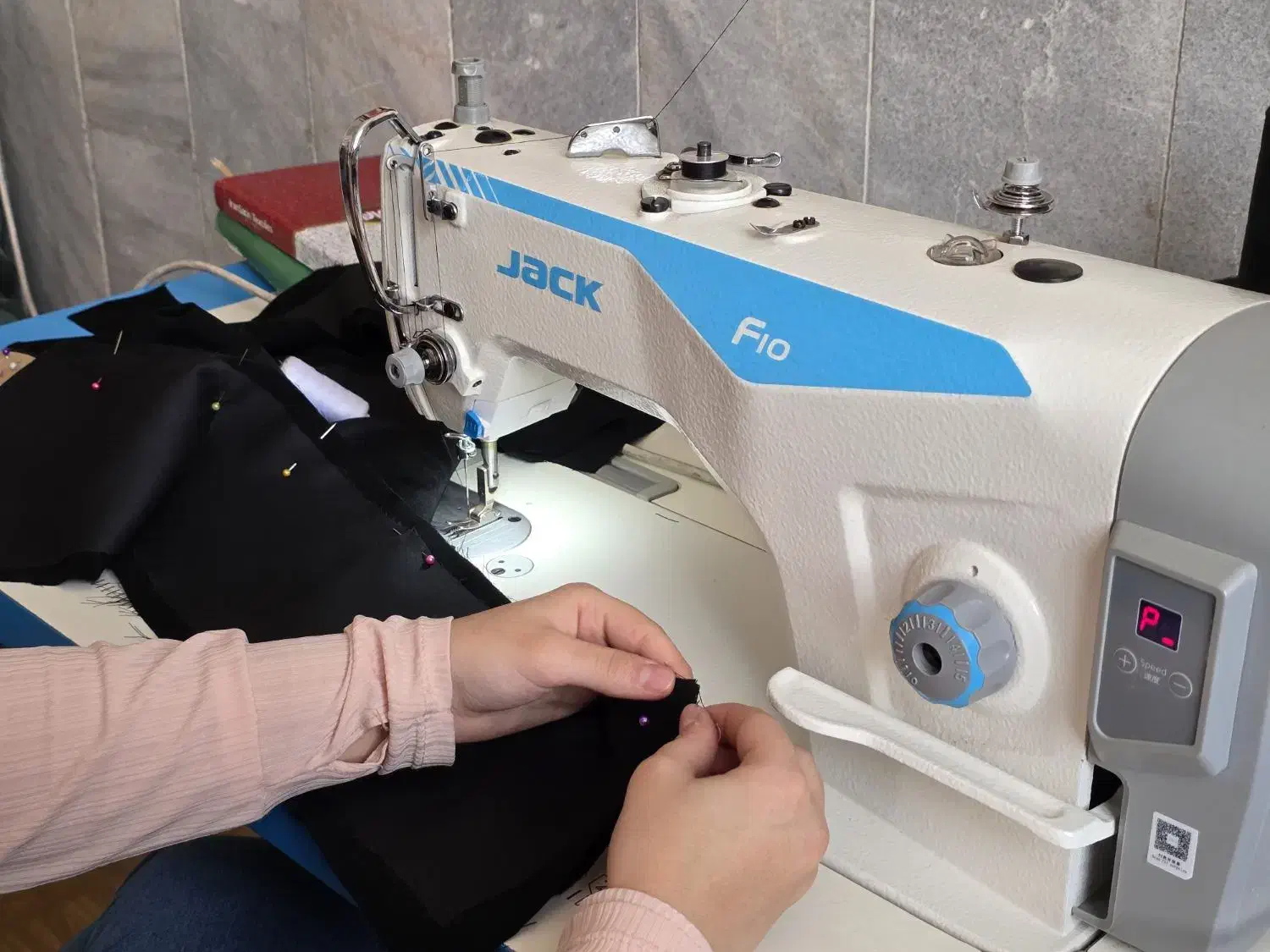 آموزش خیاطی با مدرک فنی حرفه ای|خدمات آموزشی|مشهد, هفده شهریور|دیوار