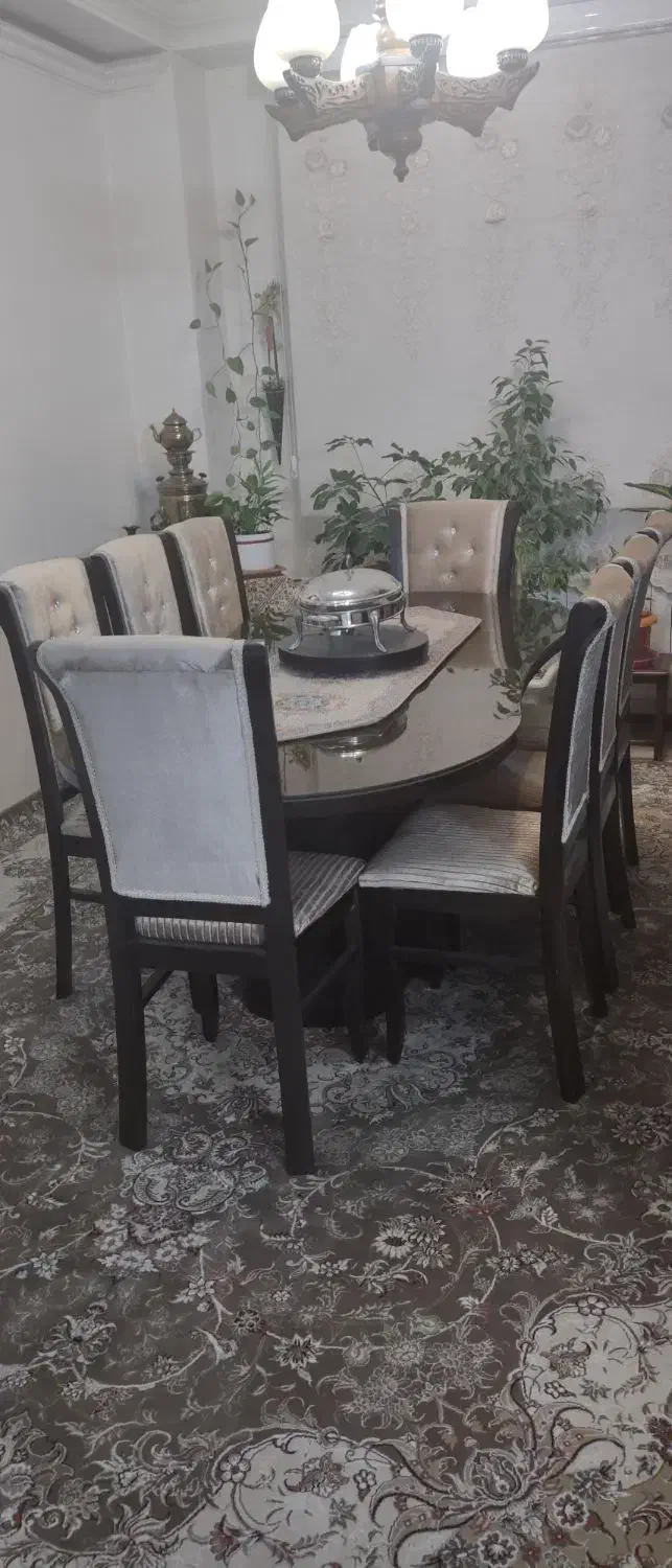 میز غذاخوری 8 نفره کلاسیک|میز و صندلی غذاخوری|پاکدشت, پاکدشت (مامازند)|دیوار