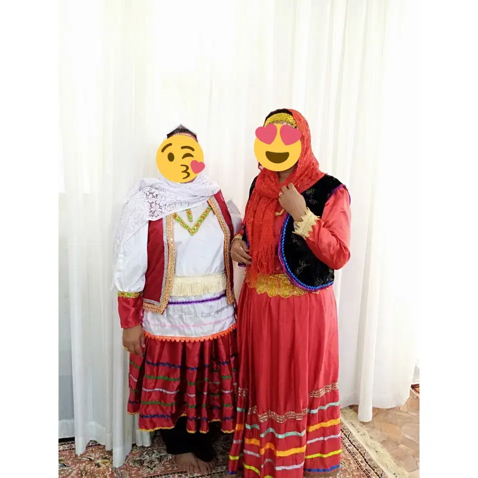 لباس محلی|لباس|نیشابور, رحمت آباد|دیوار