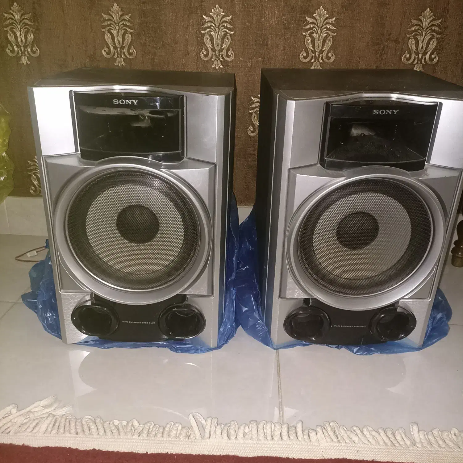 ضبط صوت بزرگ سونی همراه با باندها|سیستم صوتی خانگی|سنندج, |دیوار