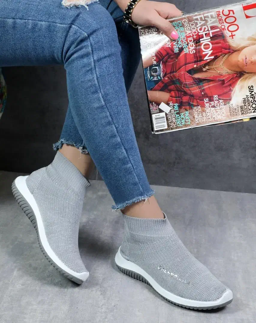 کفش راحتی واسپرت //فروش بدون واسطه|کیف، کفش، کمربند|لنگرود, |دیوار