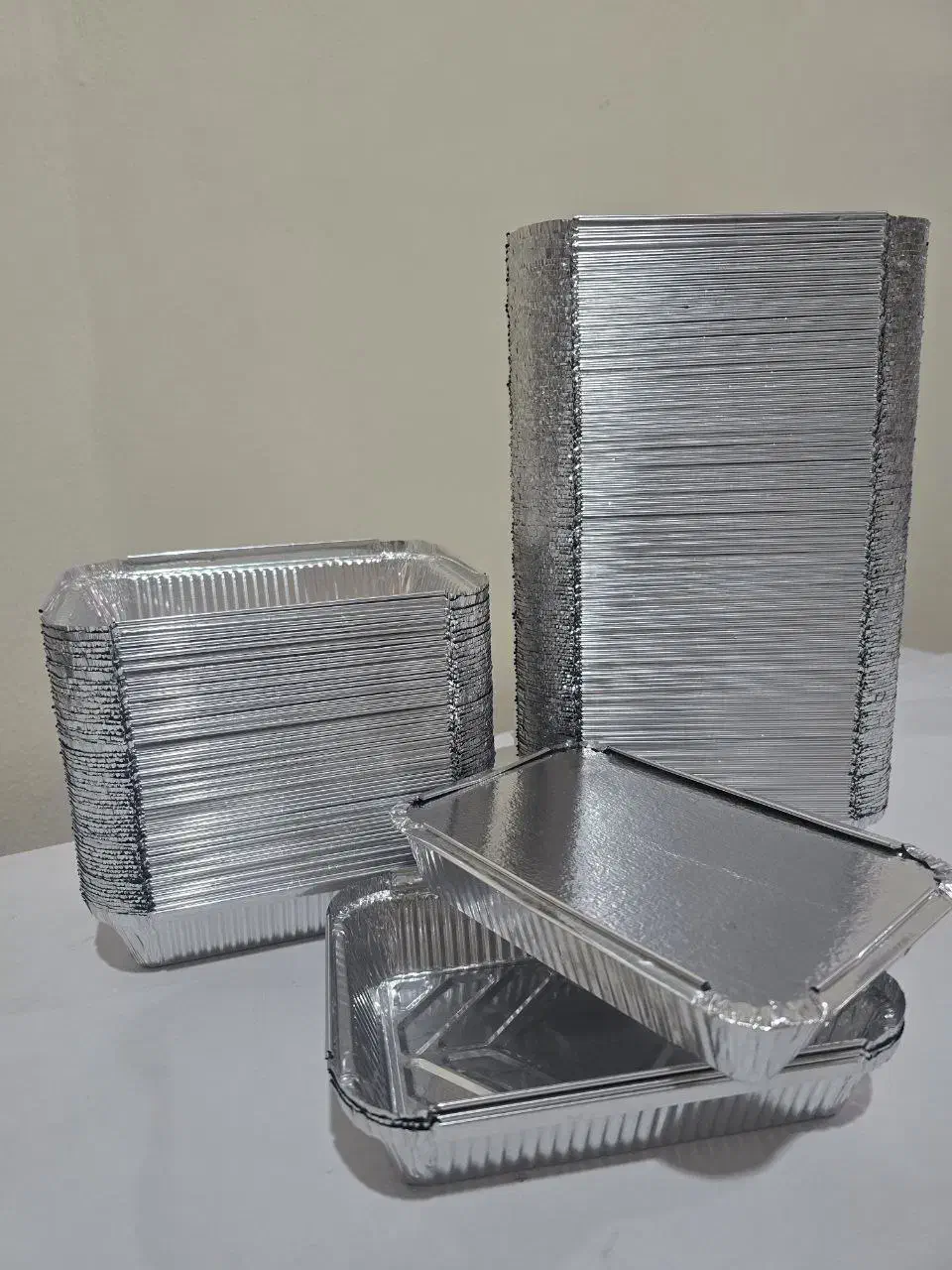 ظروف یکبار مصرف آلمینیومی تک پرس کد ۱۰۵|ظروف نگهدارنده، پلاستیکی، یک‌بارمصرف|قزوین, |دیوار