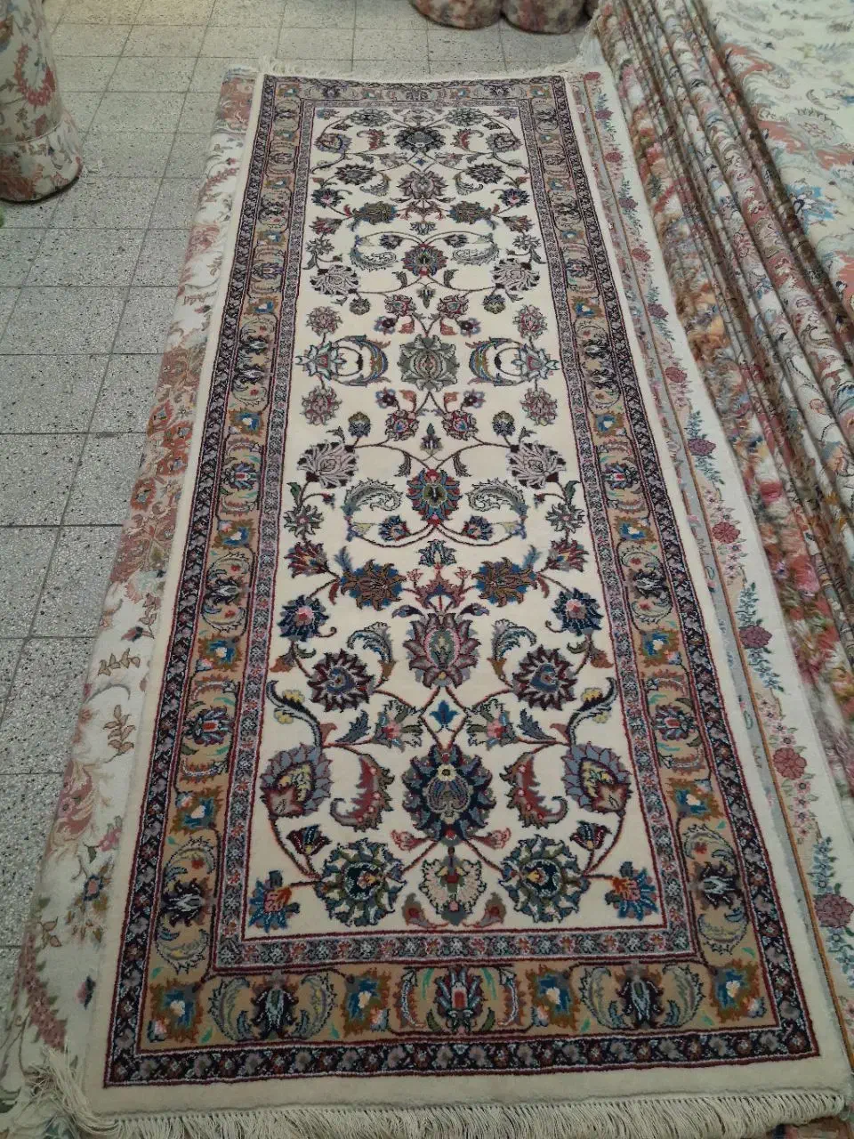 انواع قالیچه و کناره|فرش|کاشمر, |دیوار