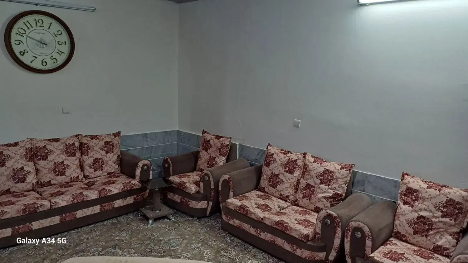 مبل|مبلمان خانگی و میز عسلی|بشاریات, |دیوار