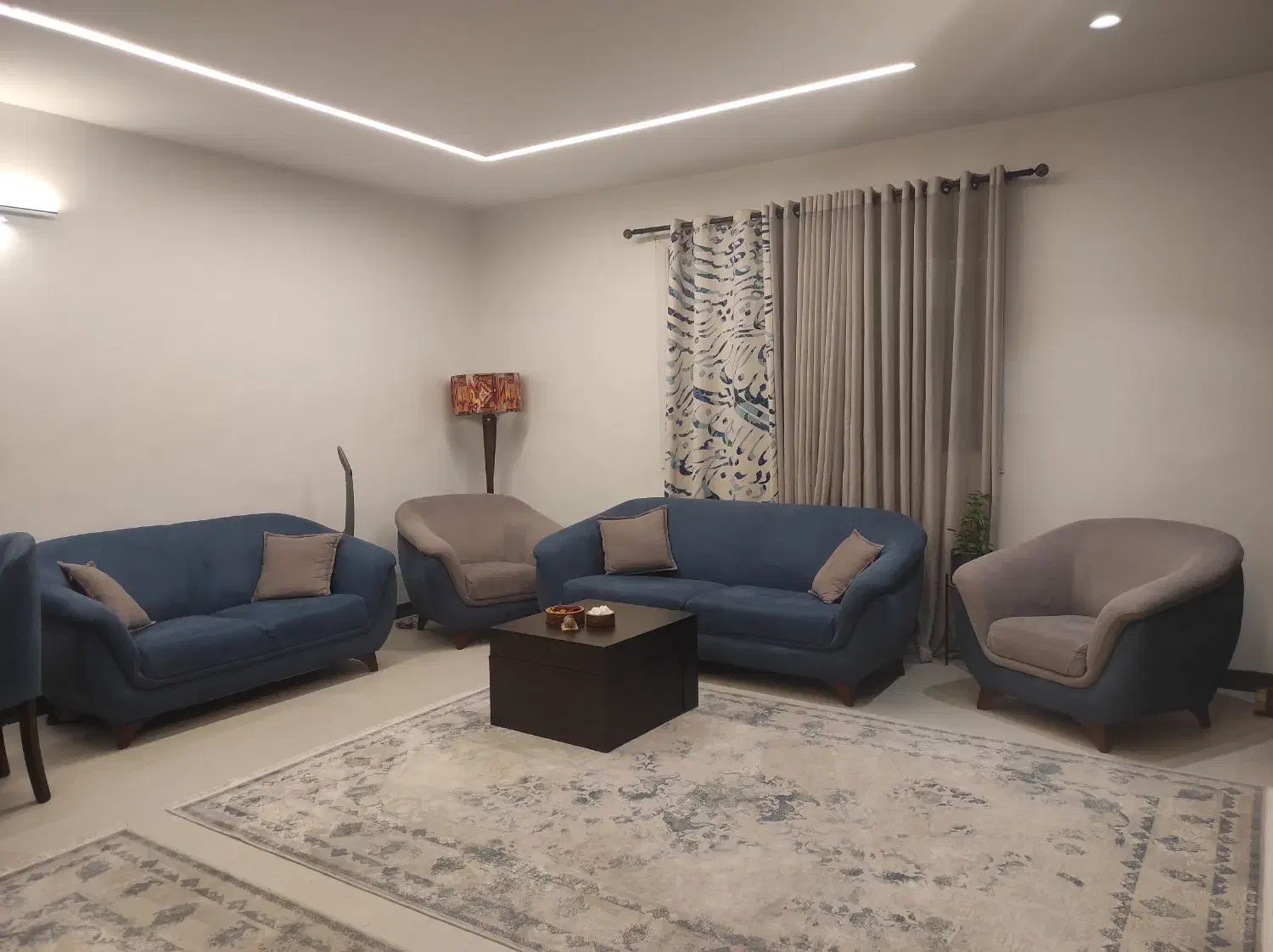 مبلمان راحتی 7 نفره|مبلمان خانگی و میز عسلی|پردیس, فاز ۸|دیوار