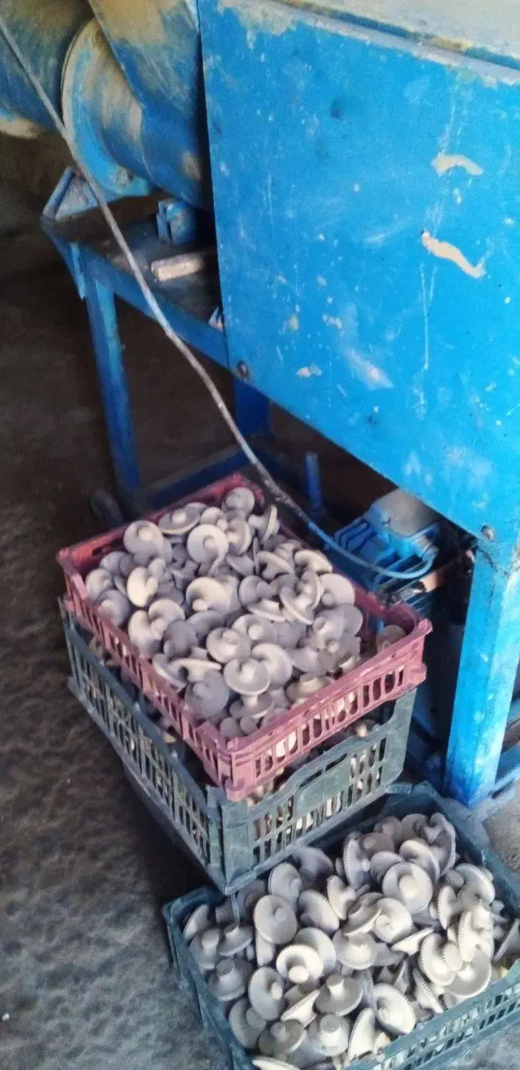 دستگاه گل زنی سفال گری|ماشینآلات صنعتی|لالجین, |دیوار