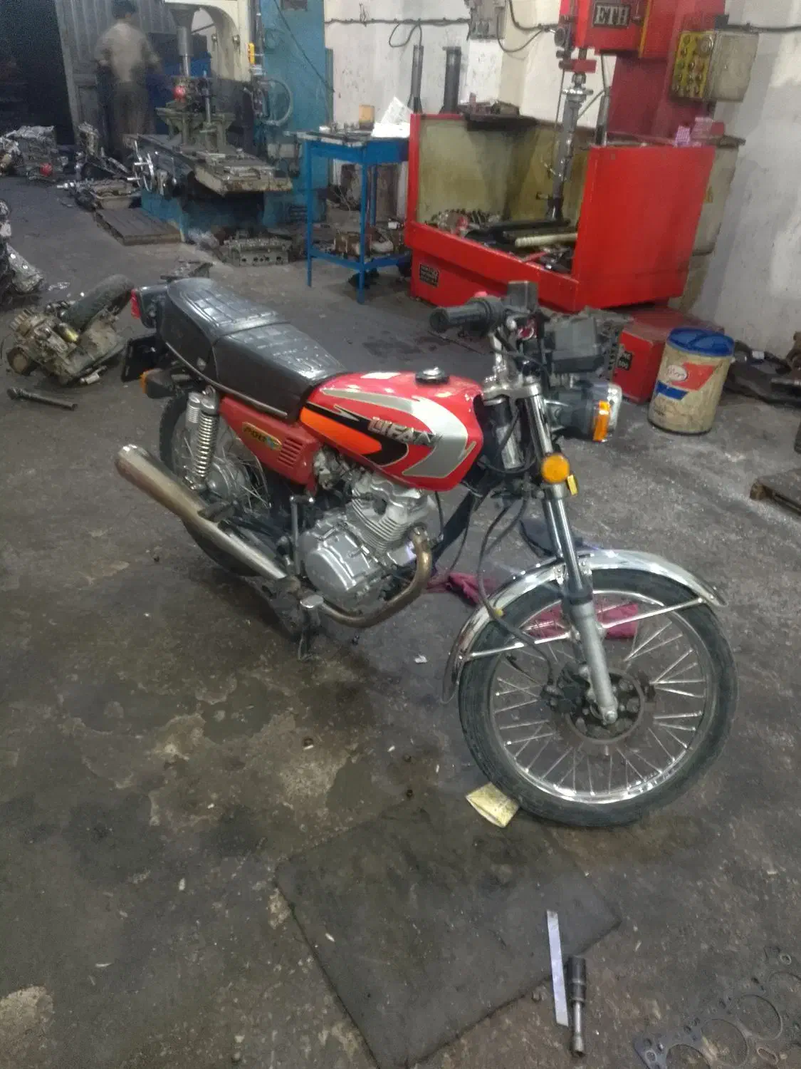 هندا 125لیفان|موتورسیکلت|کلاله, |دیوار