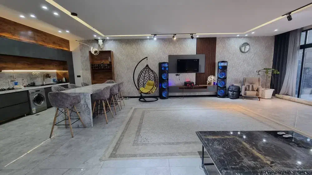 ویلای استخر سرپوشیده در اصفهان|اجارهٔ کوتاه‌مدت ویلا و باغ|اصفهان, زیار|دیوار